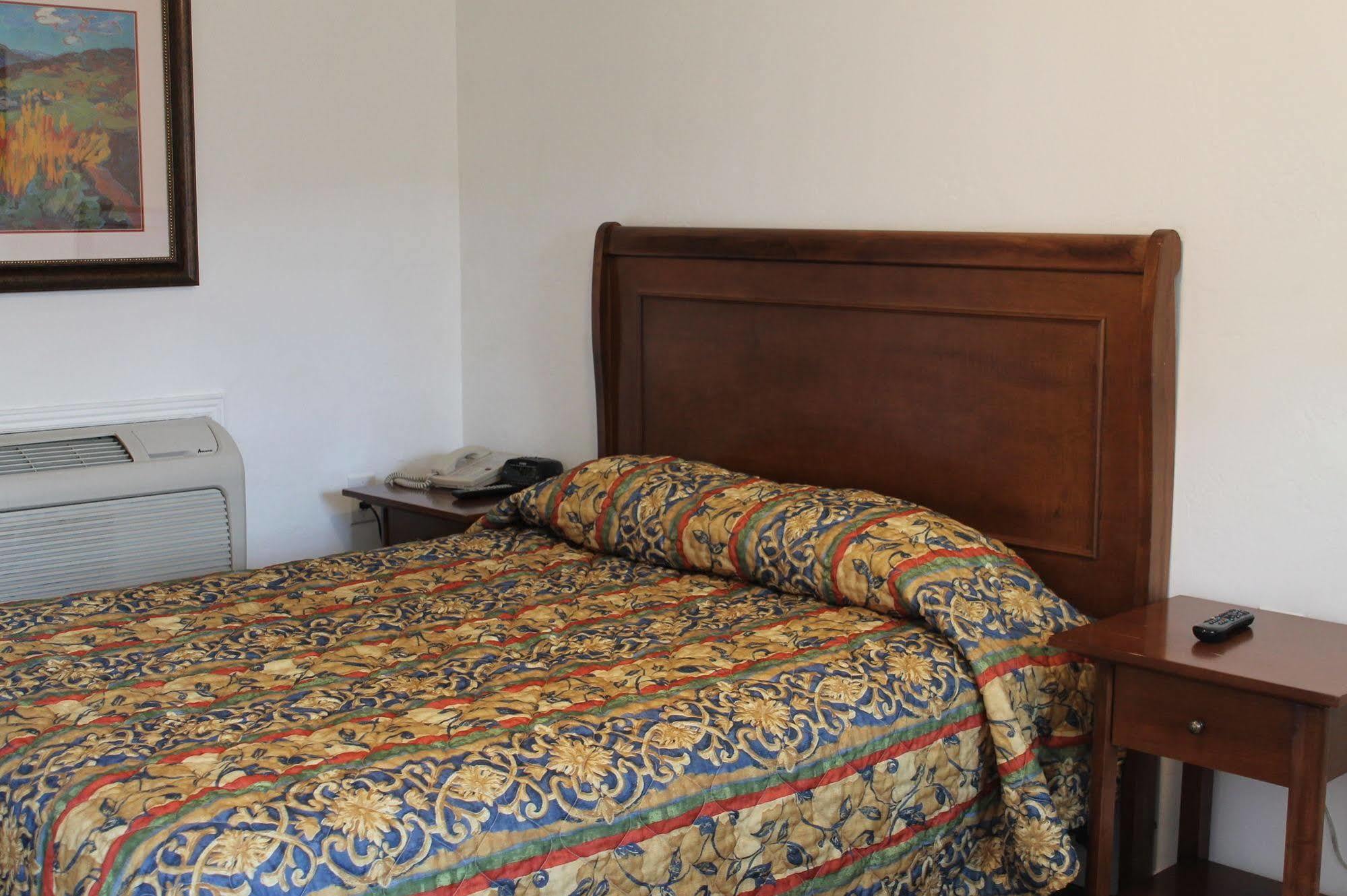 Western Star Inn Rifle Εξωτερικό φωτογραφία